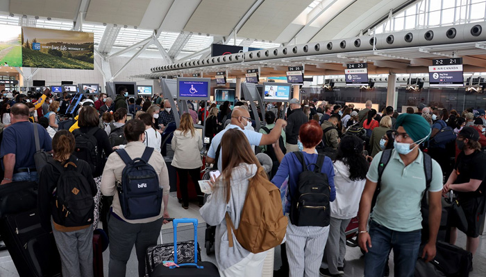 Airport Mistakes Experienced Travelers Never Make (But Many People Still Do)